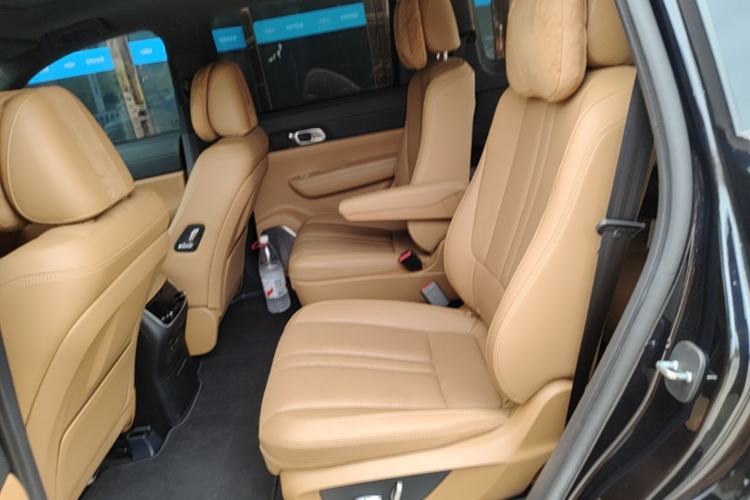 Used Li Auto ONE 2019 Extended-Range 6-Seater Version Left Rear Seat
