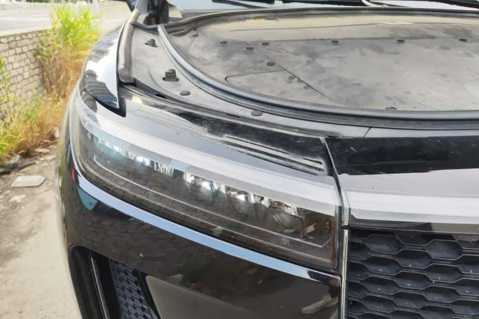 Used Li Auto ONE 2019 Extended-Range 6-Seater Version Right Front Headlight