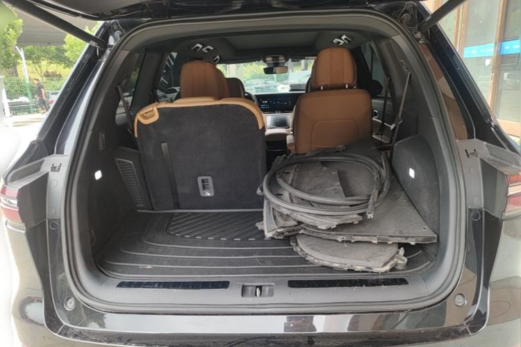 Used Li Auto ONE 2019 Extended-Range 6-Seater Version Trunk
