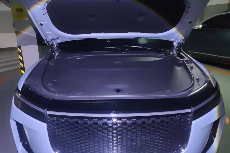 Used Li Auto ONE 2019 Extended-Range 6-Seater Version Engine Bay