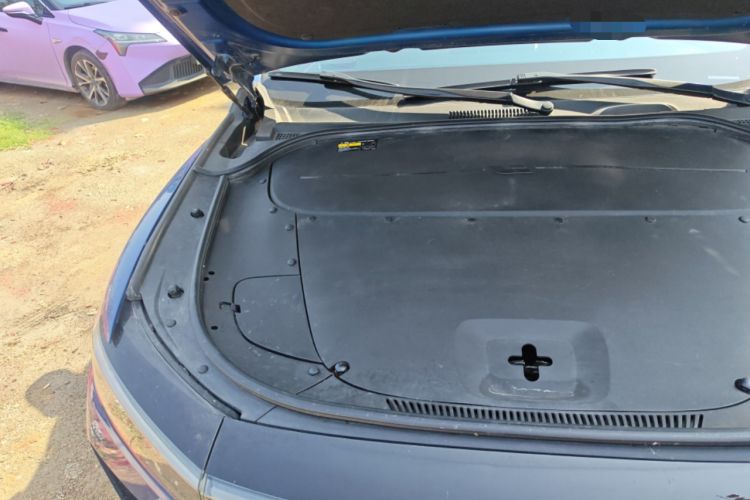 Used Li Auto ONE 2019 Extended-Range 6-Seater Version Engine Bay Right