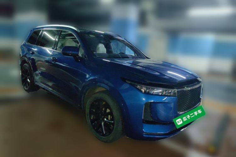 Used Li Auto ONE 2019 Extended-Range 6-Seater Version Front Right 45 Deg