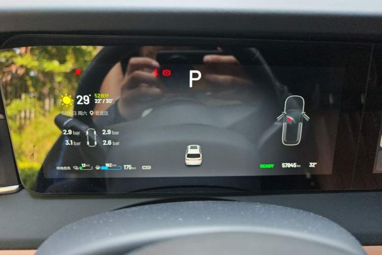 Used Li Auto ONE 2019 Extended-Range 6-Seater Version Instrument Cluster