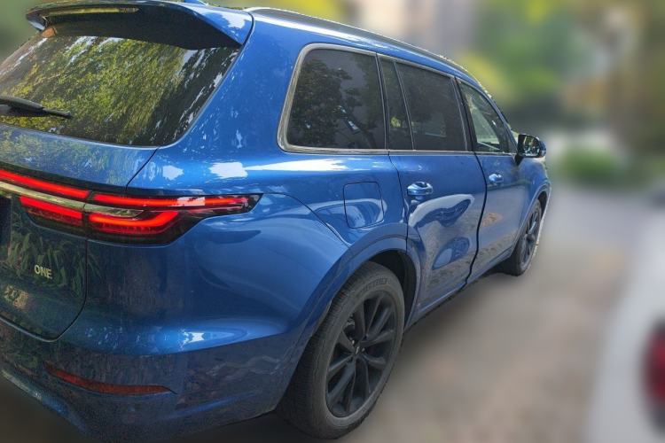 Used Li Auto ONE 2019 Extended-Range 6-Seater Version Rear Right 45 Deg