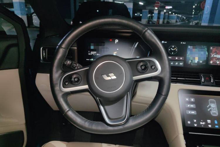 Used Li Auto ONE 2019 Extended-Range 6-Seater Version Steering Wheel