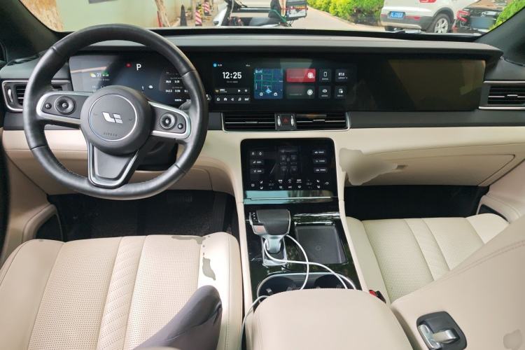 Used Li Auto ONE 2019 Extended-Range 6-Seater Version Center Console
