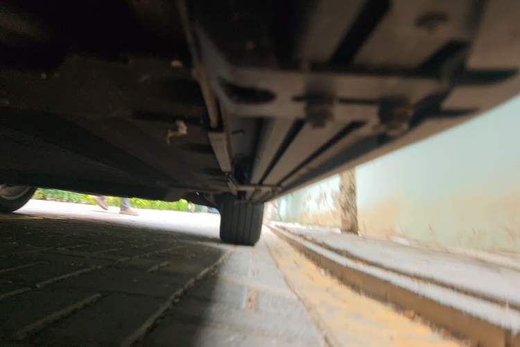 Used Li Auto ONE 2019 Extended-Range 6-Seater Version Chassis Front Left