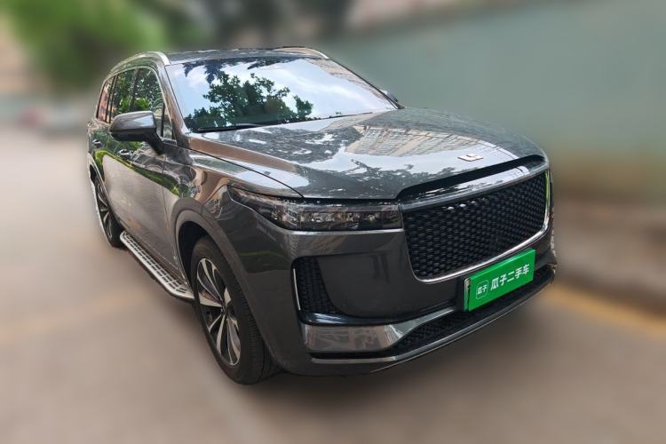 Used Li Auto ONE 2019 Extended-Range 6-Seater Version Front Right 45 Deg