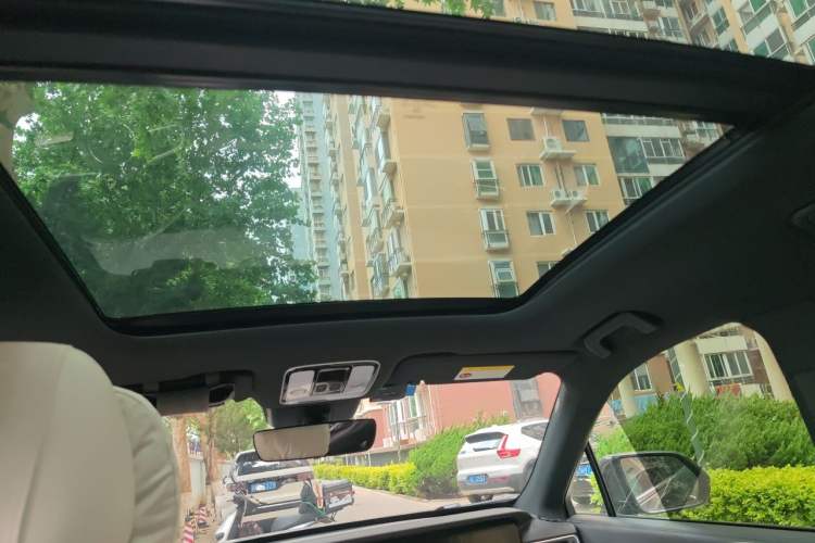 Used Li Auto ONE 2019 Extended-Range 6-Seater Version Headliner