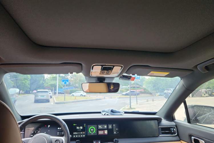 Used Li Auto ONE 2019 Extended-Range 6-Seater Version Headliner