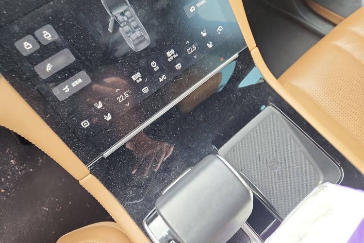 Used Li Auto ONE 2019 Extended-Range 6-Seater Version Interior 1