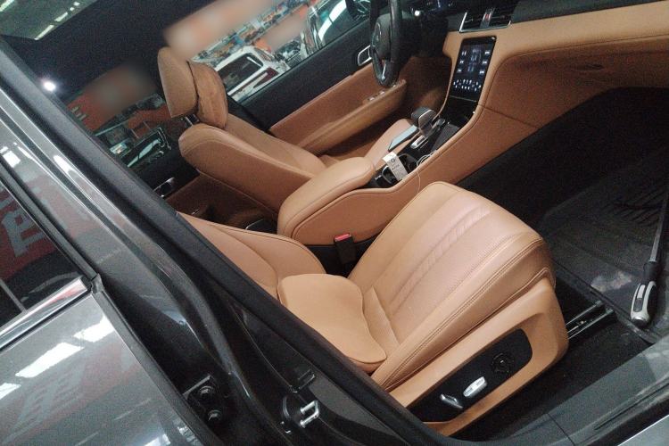 Used Li Auto ONE 2019 Extended-Range 6-Seater Version Right Front Seat