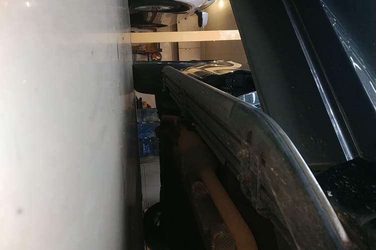 Used Li Auto ONE 2019 Extended-Range 6-Seater Version Right Side Sill
