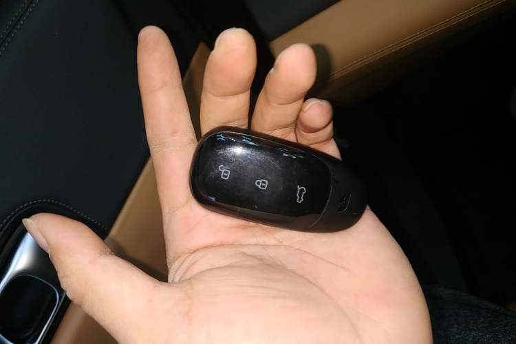 Used Li Auto ONE 2019 Extended-Range 6-Seater Version Vehicle Key