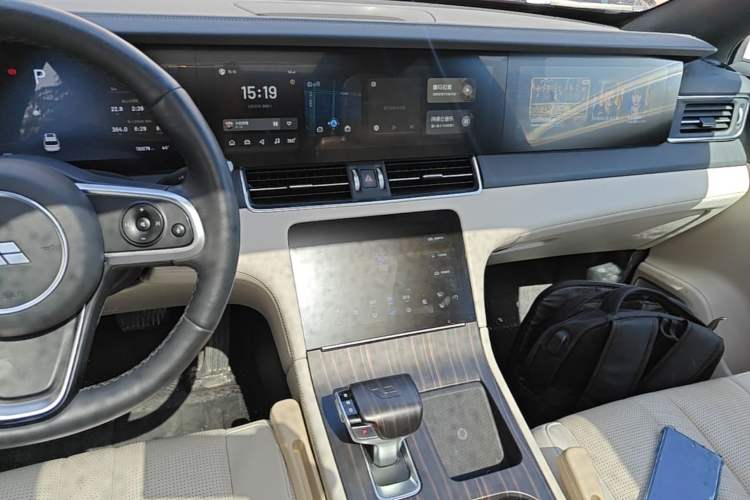 Used Li Auto ONE 2019 Extended-Range 6-Seater Version Audio And AC Panel