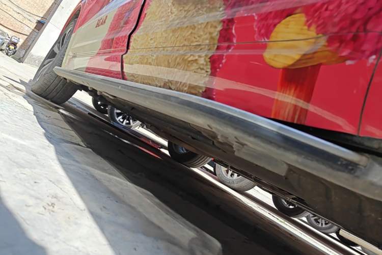 Used Li Auto ONE 2019 Extended-Range 6-Seater Version Left Side Sill