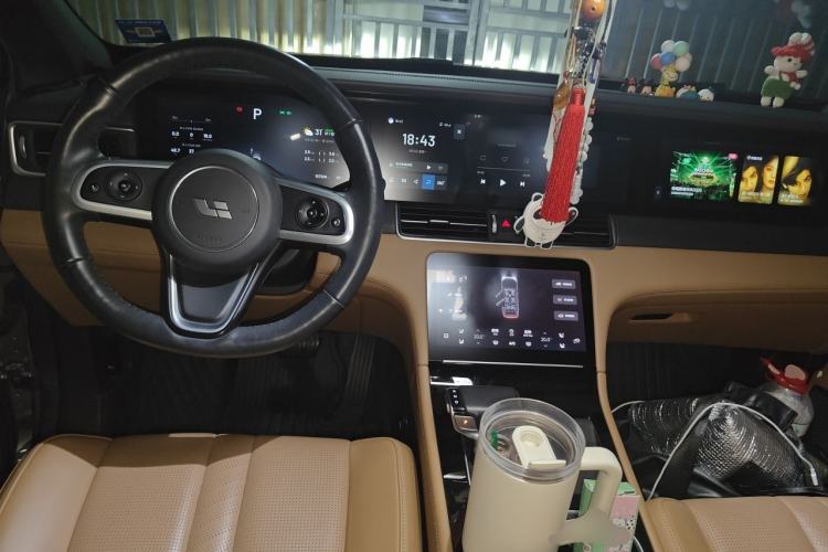 Used Li Auto ONE 2019 Extended-Range 6-Seater Version Center Console