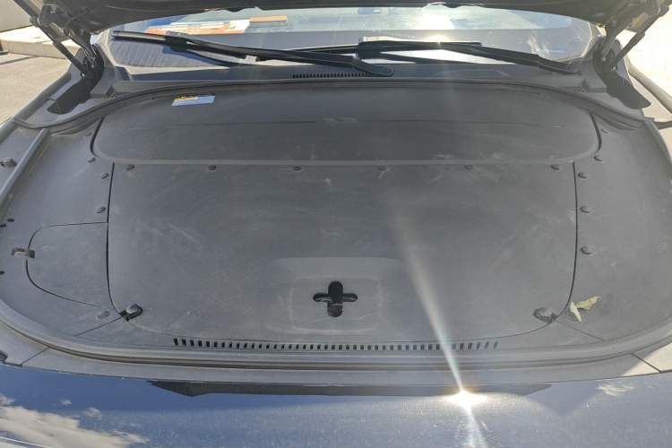 Used Li Auto ONE 2019 Extended-Range 6-Seater Version Engine Bay