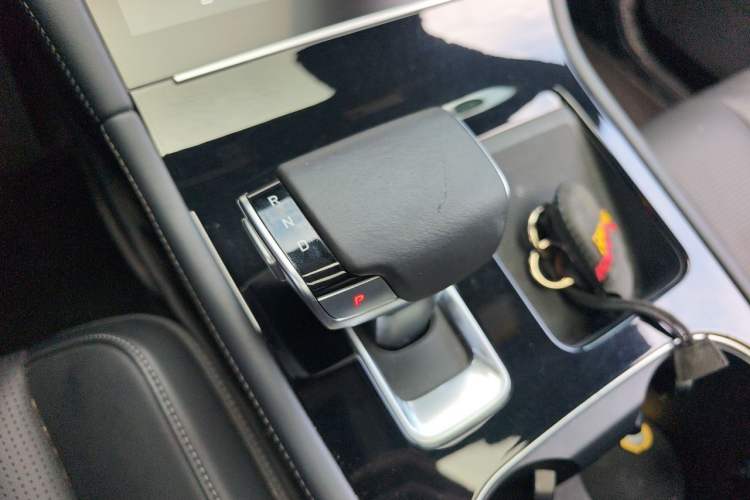 Used Li Auto ONE 2019 Extended-Range 6-Seater Version Gear Lever