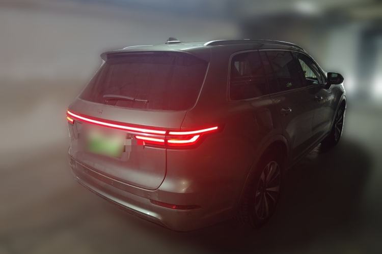 Used Li Auto ONE 2019 Extended-Range 6-Seater Version Rear Right 45 Deg