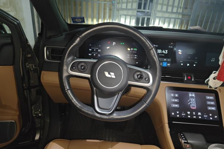 Used Li Auto ONE 2019 Extended-Range 6-Seater Version Steering Wheel