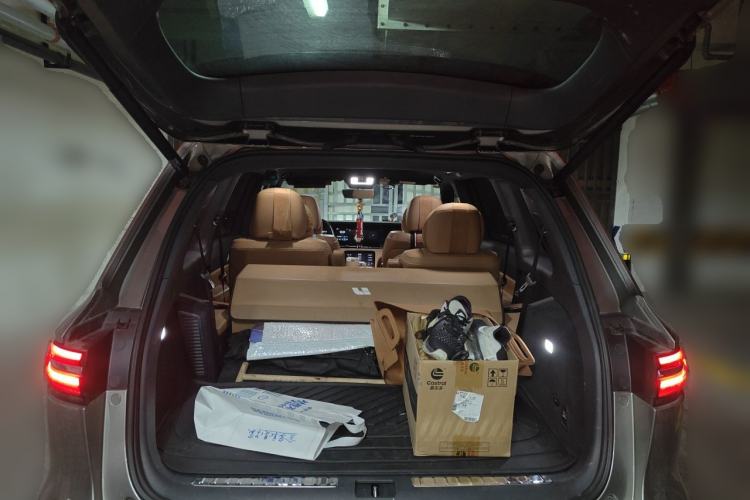 Used Li Auto ONE 2019 Extended-Range 6-Seater Version Trunk