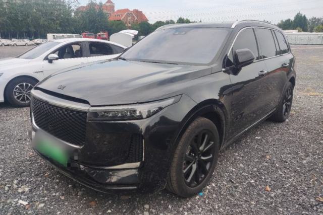 Ojetý Li Auto ONE 2020 Extended-Range 6-Seater Version