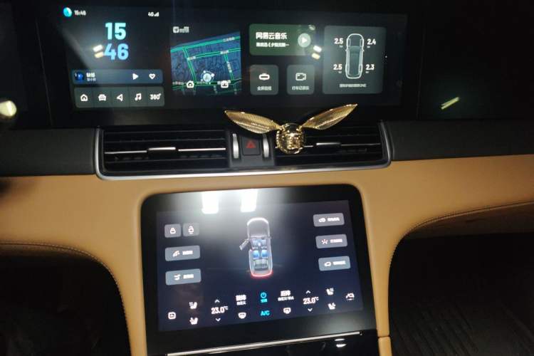 Used Li Auto ONE 2020 Extended-Range 6-Seater Version Audio And AC Panel