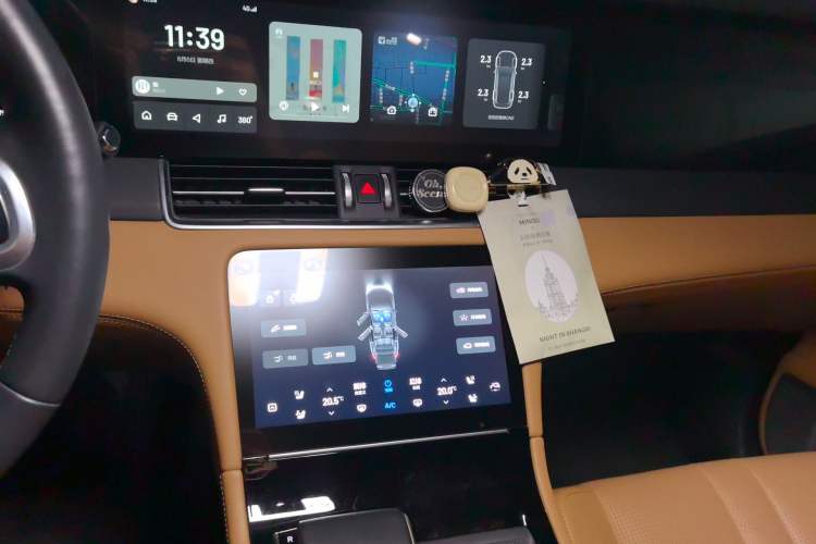 Used Li Auto ONE 2020 Extended-Range 6-Seater Version Audio And AC Panel
