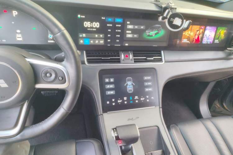 Used Li Auto ONE 2020 Extended-Range 6-Seater Version Audio And AC Panel