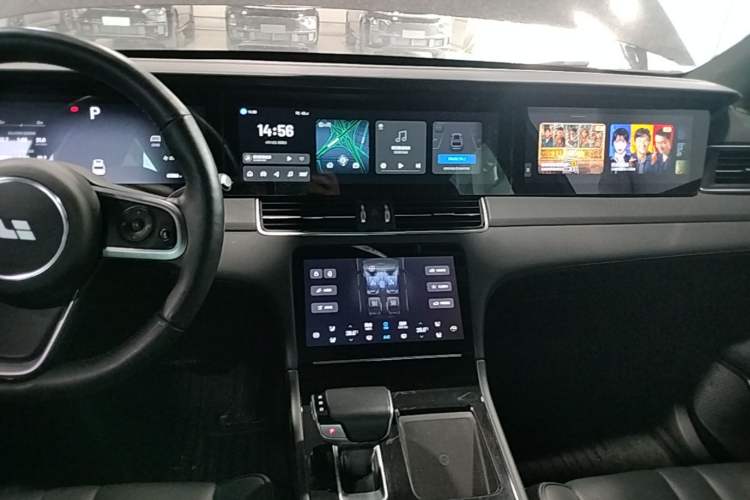 Used Li Auto ONE 2020 Extended-Range 6-Seater Version Audio And AC Panel