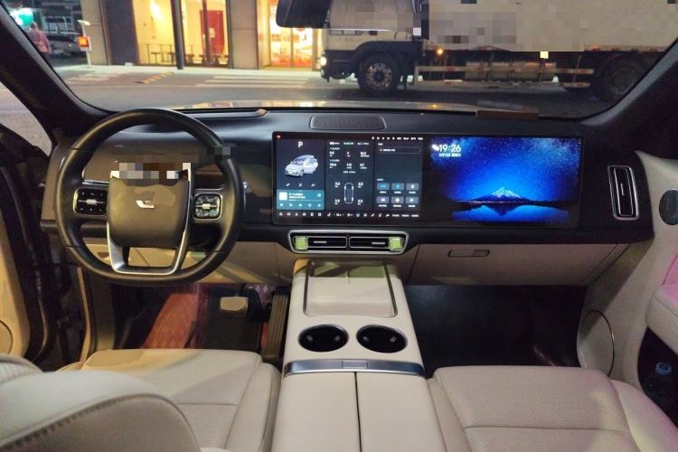 Used Li Auto ONE 2020 Extended-Range 6-Seater Version Center Console