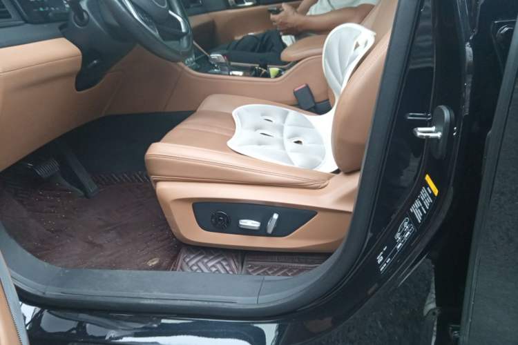 Used Li Auto ONE 2020 Extended-Range 6-Seater Version Driver Seat