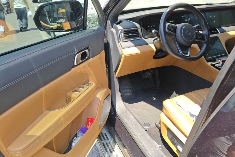 Used Li Auto ONE 2020 Extended-Range 6-Seater Version Driver Seat