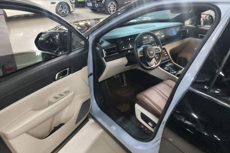 Used Li Auto ONE 2020 Extended-Range 6-Seater Version Driver Seat