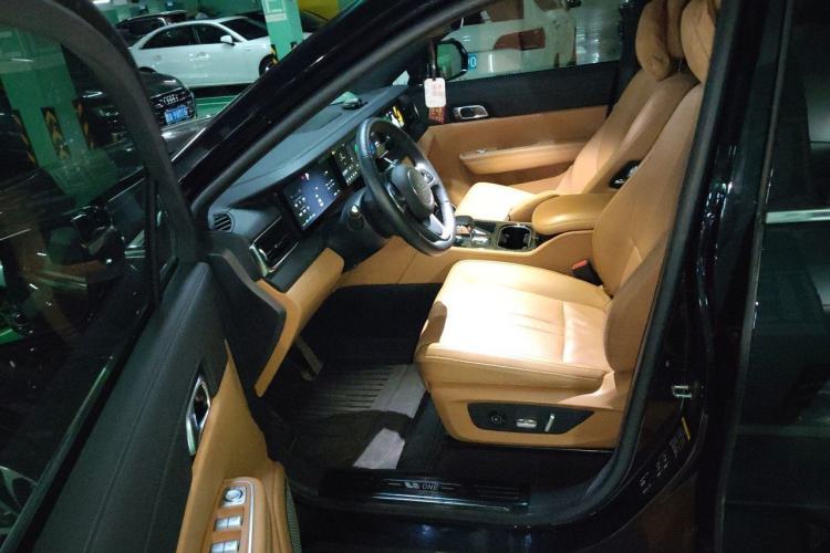 Used Li Auto ONE 2020 Extended-Range 6-Seater Version Driver Seat