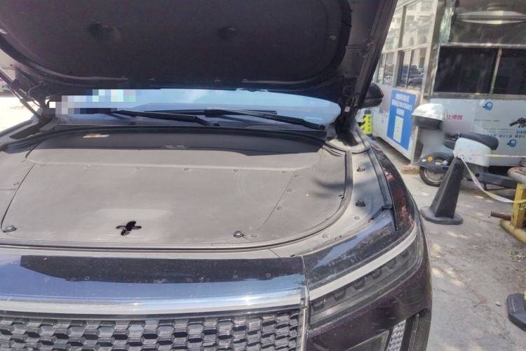 Used Li Auto ONE 2020 Extended-Range 6-Seater Version Engine Bay Left