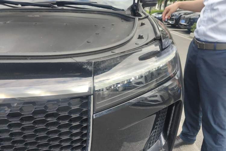 Used Li Auto ONE 2020 Extended-Range 6-Seater Version Engine Bay Left