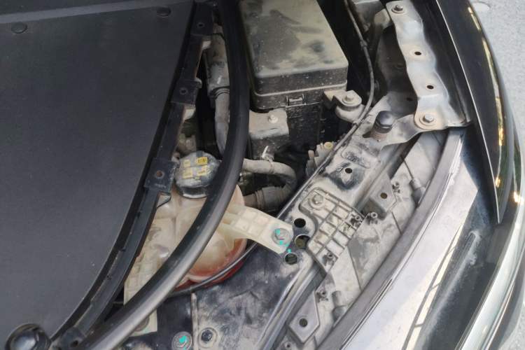 Used Li Auto ONE 2020 Extended-Range 6-Seater Version Engine Bay Left