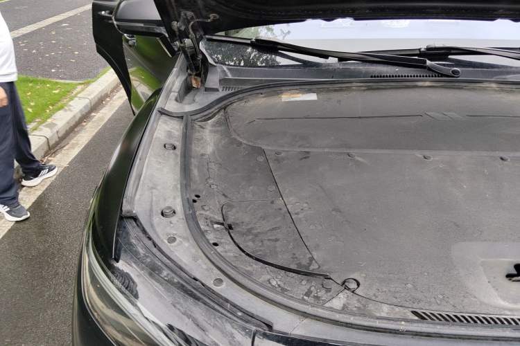 Used Li Auto ONE 2020 Extended-Range 6-Seater Version Engine Bay Right