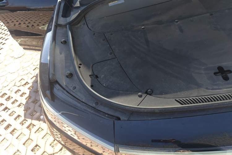 Used Li Auto ONE 2020 Extended-Range 6-Seater Version Engine Bay Right