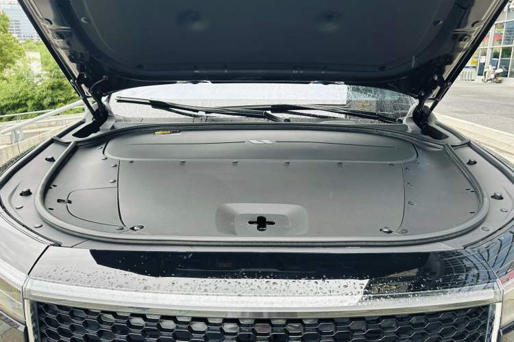 Used Li Auto ONE 2020 Extended-Range 6-Seater Version Engine Bay