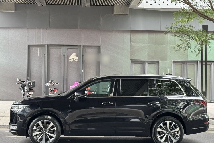 Used Li Auto ONE 2020 Extended-Range 6-Seater Version Exterior 11