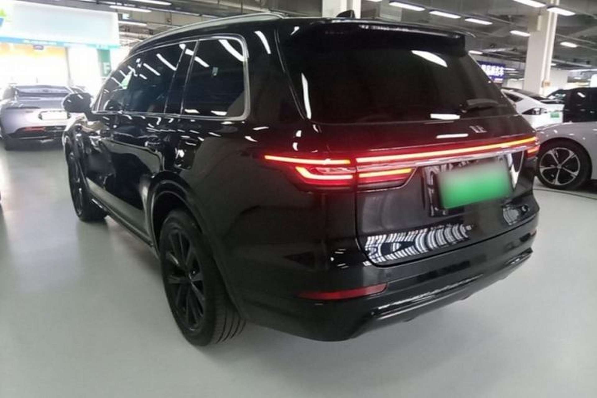 Used Li Auto ONE 2020 Extended-Range 6-Seater Version Exterior 2