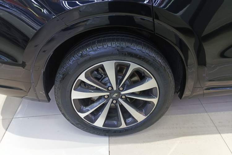Used Li Auto ONE 2020 Extended-Range 6-Seater Version Exterior 3