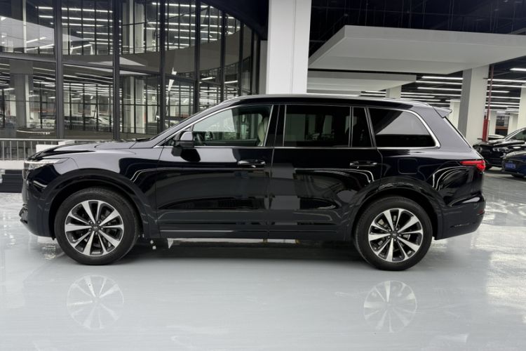 Used Li Auto ONE 2020 Extended-Range 6-Seater Version Exterior 4