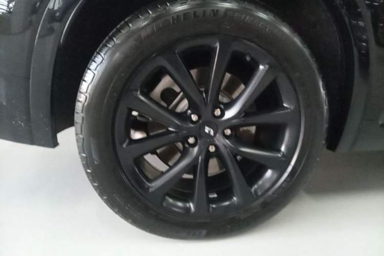 Used Li Auto ONE 2020 Extended-Range 6-Seater Version Exterior 5