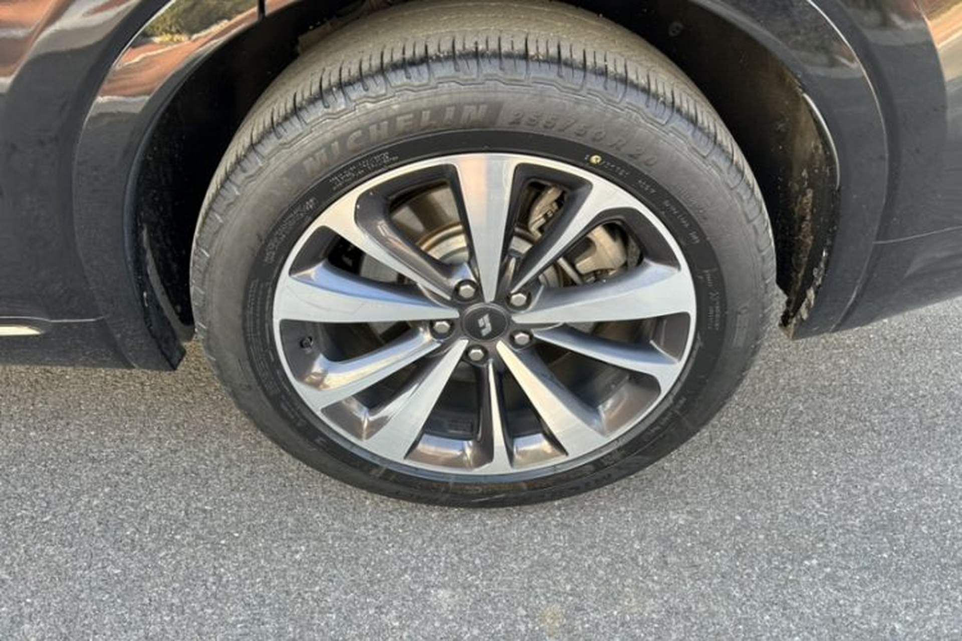 Used Li Auto ONE 2020 Range-Extended 7-Seater Version Exterior 6