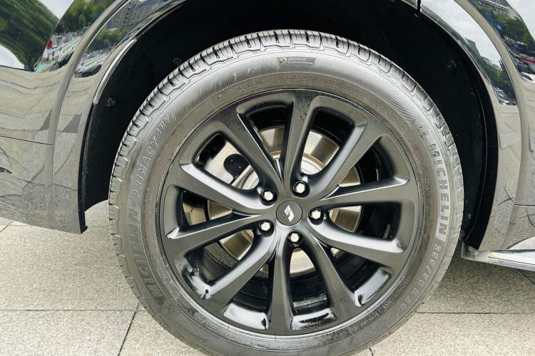 Used Li Auto ONE 2020 Extended-Range 6-Seater Version Exterior 8