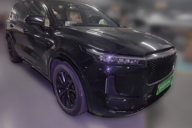 Used Li Auto ONE 2020 Extended-Range 6-Seater Version Front Right 45 Deg